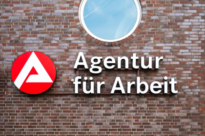 industrie-verliert-jeden-monat-15.000-arbeitsplätze